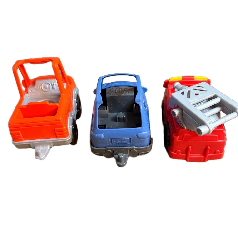 Fisher-Price Little People 7pc Set 3 Vehicles Fire Truck SUV & 4 Figures Lot